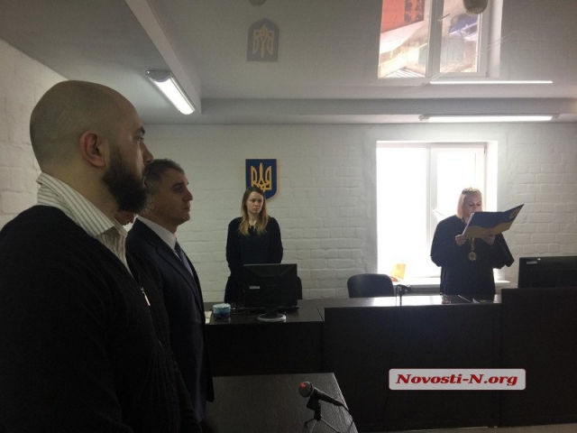 В Николаеве суд разрешил Сенкевичу немедленно вернуться в кресло мэра