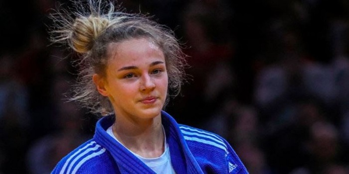 17-летняя Даша Белодед стала самой молодой чемпионкой мира по дзюдо: видео момента победы Подробнее читайте на Юж-Ньюз: http://xn----ktbex9eie.com.ua/archives/23254