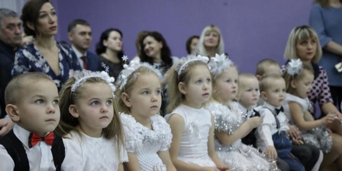 Атомщики поздравили юных южноукраинцев с Днем Святого Николая Подробнее читайте на Юж-Ньюз: http://xn----ktbex9eie.com.ua/archives/33960