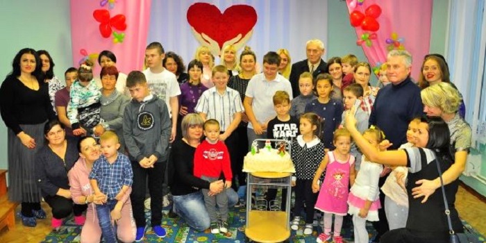 Представители Южно-Украинского энергокомплекса побывали в гостях у детей с инвалидностью Подробнее читайте на Юж-Ньюз: http://xn----ktbex9eie.com.ua/archives/32460