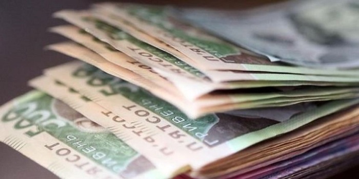 С 1 января минимальная зарплата составляет 4173 грн Подробнее читайте на Юж-Ньюз: http://xn----ktbex9eie.com.ua/archives/35310