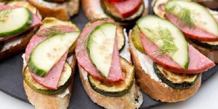 Что будет с организмом, если питаться только бутербродами Подробнее читайте на Юж-Ньюз: http://xn----ktbex9eie.com.ua/archives/39886