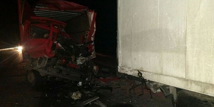 На Николаевщине столкнулись два грузовика — погибли 3 человека Подробнее читайте на Юж-Ньюз: http://xn----ktbex9eie.com.ua/archives/42665