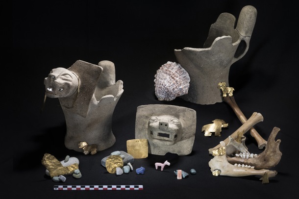 В озере Титикака нашли артефакты древней цивилизации (фото)  Подробнее читайте на Юж-Ньюз: https://xn----ktbex9eie.com.ua/archives/46599