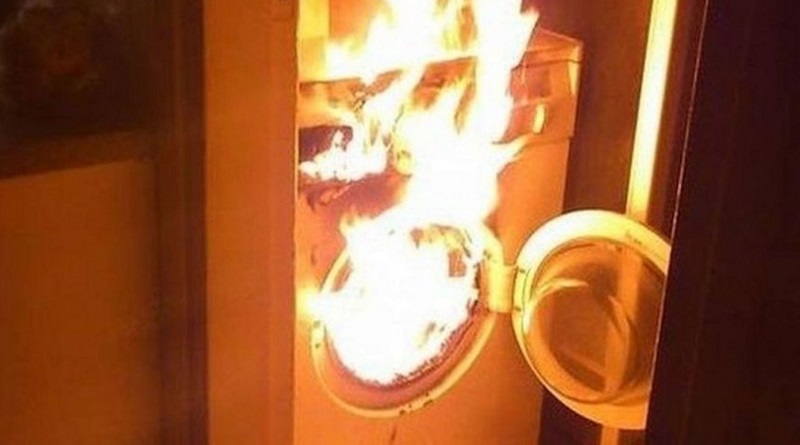 В Южноукраинске из-за стиральной машины едва не сгорела квартира Подробнее читайте на Юж-Ньюз: http://xn----ktbex9eie.com.ua/archives/72220
