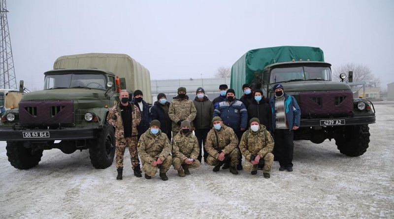 Южно-украинские волонтеры-атомщики отремонтировали и передали два автомобиля ЗИЛ-131 бойцам ВСУ