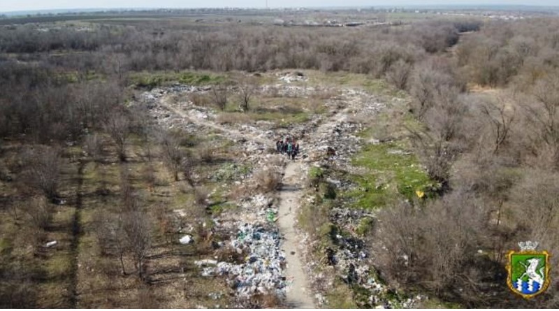 Незаконные свалки возле Южноукраинска показали с высоты птичьего полета