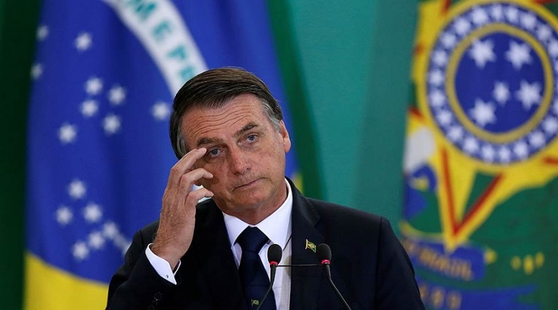 Президента Бразилии оштрафовали за нарушение карантина