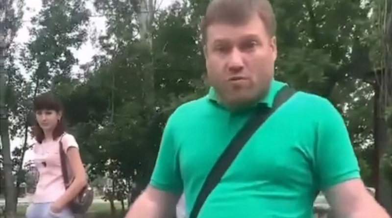 В Николаеве депутат горсовета вступил в конфликт с подростками на памп-треке (видео)