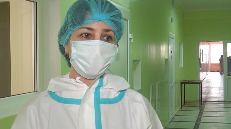 «Наплевали и растоптали», — больница в Южноукраинске осталась без руководства, зарплат и денег на лечение больных коронавирусом