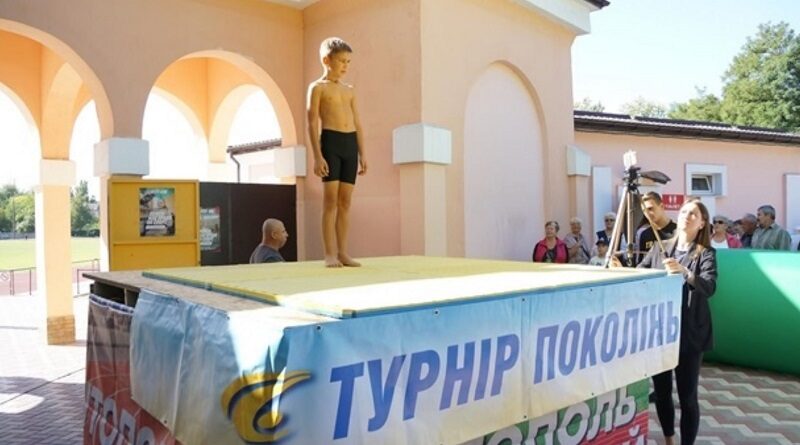 Девятилетний украинец установил рекорд, отжавшись 1001 раз