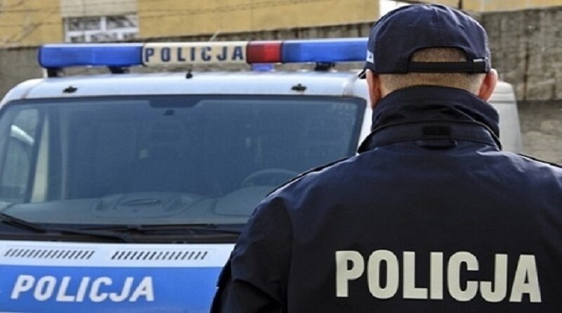 Полиция Польши с погоней задержала украинца, который перевозил мигрантов