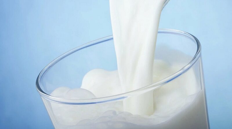 Украинское молоко оказалось одним из самых дорогих в Европе