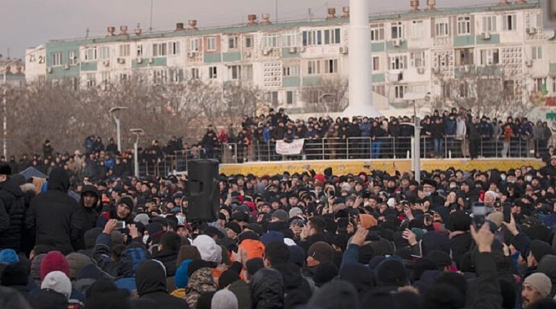 Полиция Алматы обнаружила тайные места захоронения убитых протестующих
