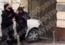 В Киеве началась стрельба возле офиса СБУ (видео)