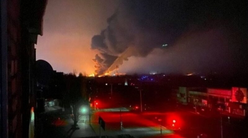 В Николаеве бомбят военную инфраструктуру, ждём ночной обстрел, - губернатор Ким