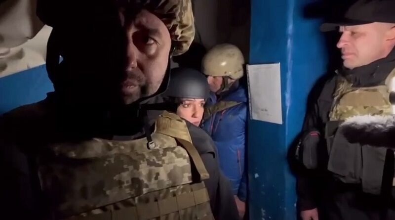 На Донбассе «Слуги народа» попали под обстрел