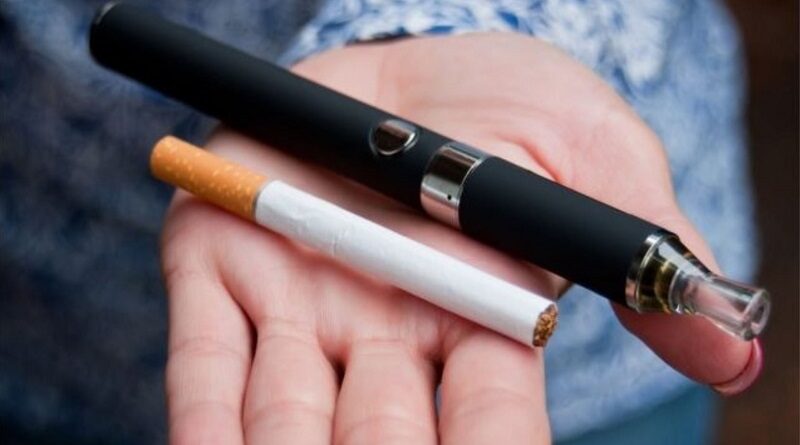 В Украине с 11 июля запрещено курение в общественных местах: в том числе, табу на электронные сигареты и кальяны
