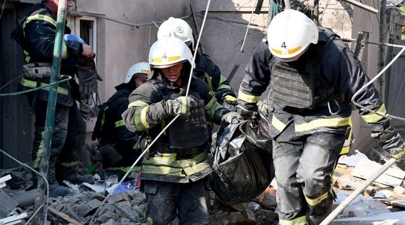 Обстріл Миколаївської області: зруйновано житлові будинки, пошкоджено газопровід