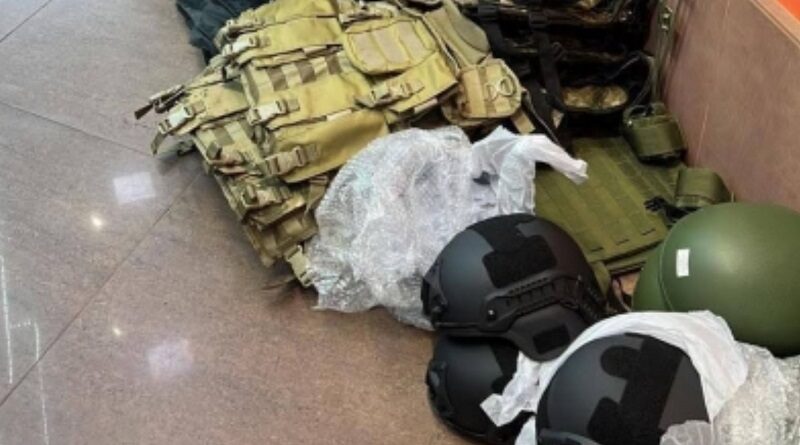 У магазинах Миколаївської області виявили «гуманітарні» бронежилети, шоломи та тепловізори