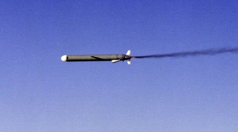 Дві російські крилаті ракети залетіли в повітряний простір Румунії та Молдови, - Залужний