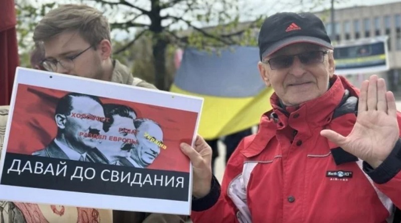 Російськомовні жителі Латвії закликають Росію «не захищати» їх