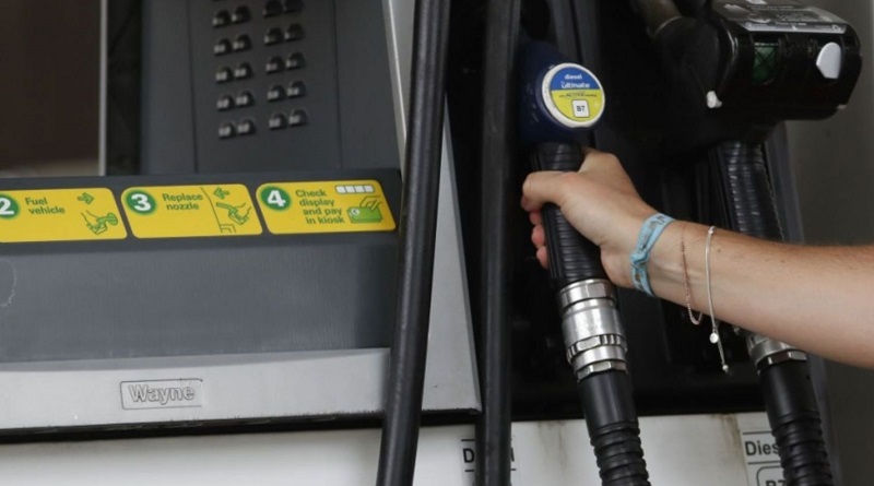 В Україні повернуть ПДВ на всі види пального: наскільки підвищать ціни на АЗС