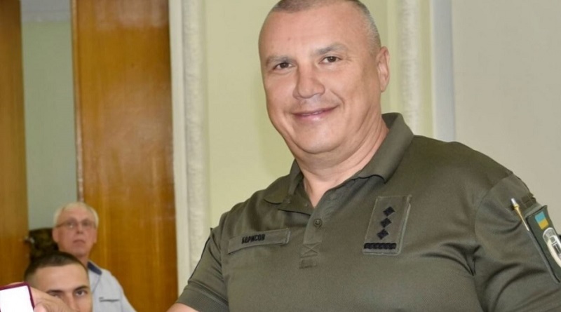 Екс-військкові Одеського РЦК повідомили про підозру, але він зник